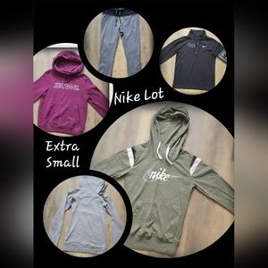 Nike Extra Small Woman's Long Sleeve Lot
